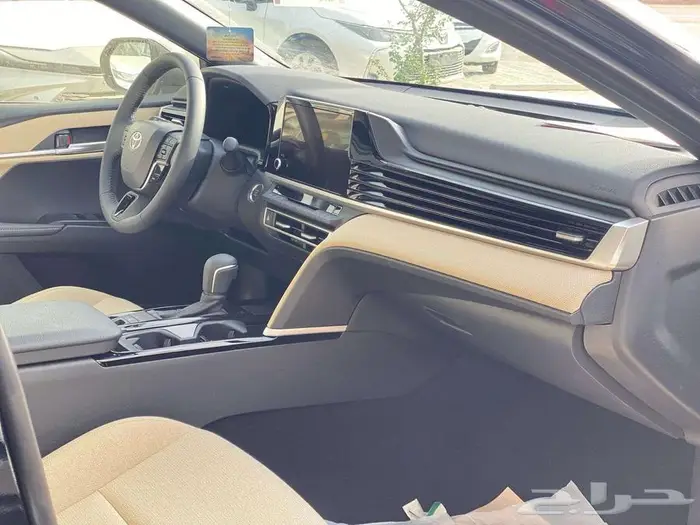 تويوتا كامري 2025 نص فل كاش قسط ايجار منتهي بالتمليك 8