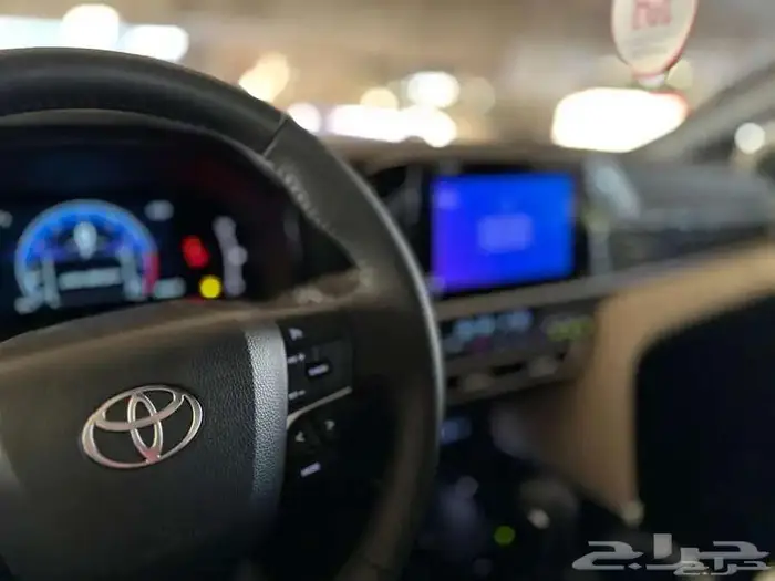 تويوتا كامرى LE بنزين موديل 2025 17