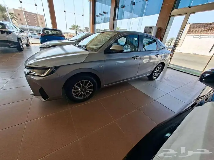 تويوتا يارس Y استاندر 2026 2