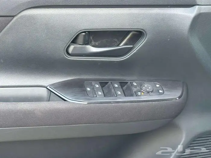 نيسان كيكس استاندرد موديل 2025 6