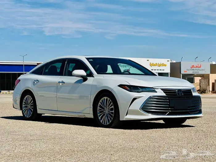 تويوتا افالون ليميتد موديل 2021 1