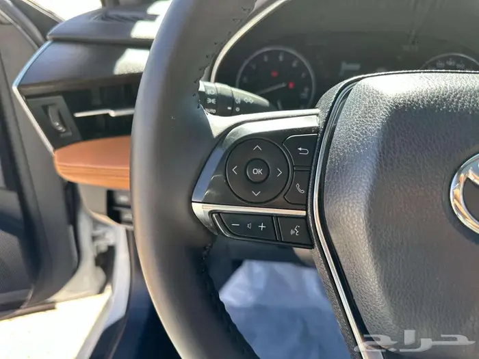 تويوتا افالون ليميتد موديل 2021 12