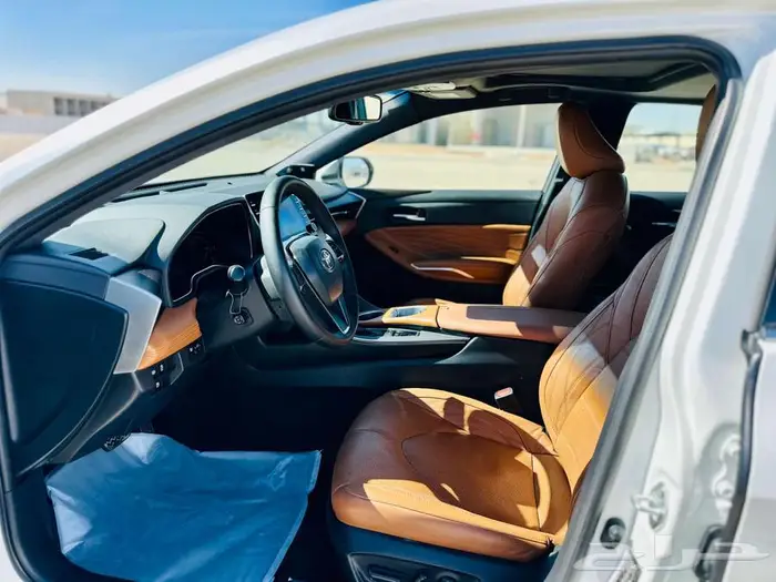 تويوتا افالون ليميتد موديل 2021 17