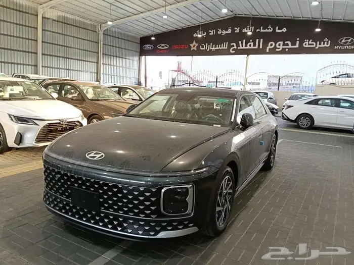 هيونداي ازيرا كلاسيك م 2026 رمادي وفضي - سعودي 3