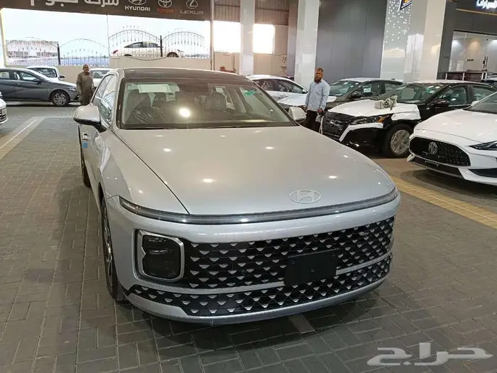 هيونداي ازيرا كلاسيك م 2026 رمادي وفضي - سعودي 6