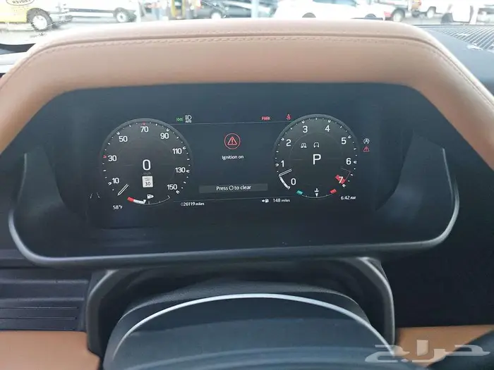 2023 Land Rover Defender 110 V8 9