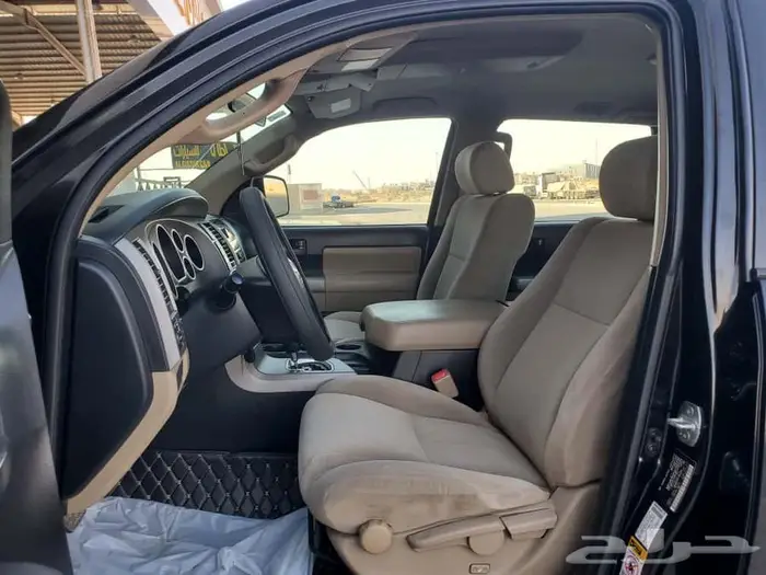 تويوتا سيكويا 2012 13