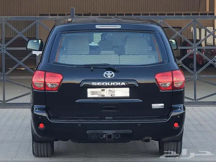 تويوتا سيكويا 2012 4