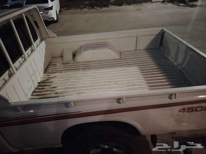 سيارة ايجار نقل اغراض 1