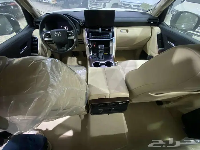لاندكروزر - GXR L5 الساير خليجي 2025 13