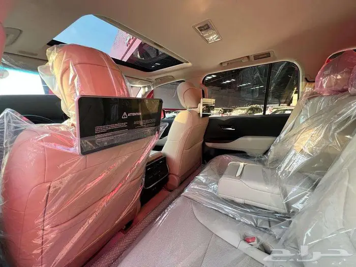 تويوتا لاندكروزر GXR L4 ديزل 2025 وارد سعودي 5