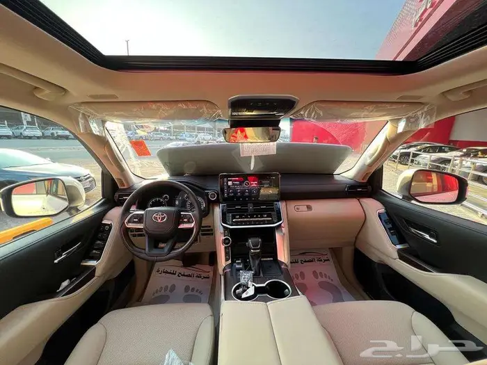 تويوتا لاندكروزر GXR L4 ديزل 2025 وارد سعودي 9