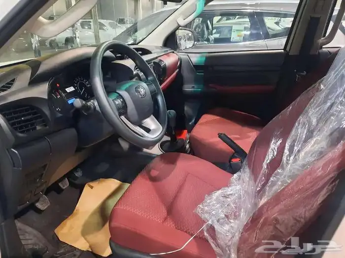 هايلوكس بريمي سلق 2025 ديزل 2.4 قير عادي 10