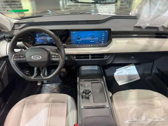 فورد تورس تيتانيوم 2026 14