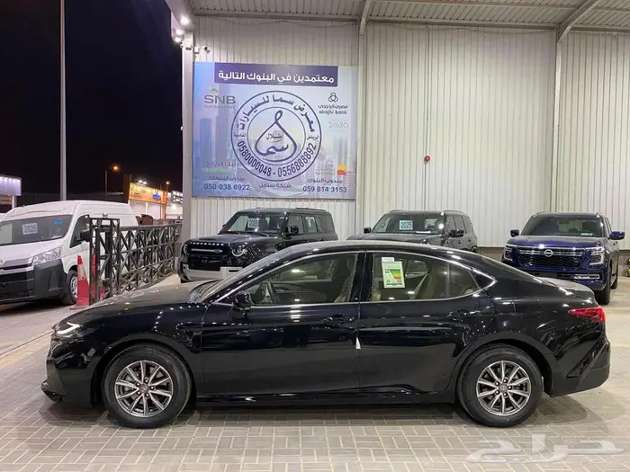 تويوتا كامري 2025 E ستاندر اسود سعودي 26