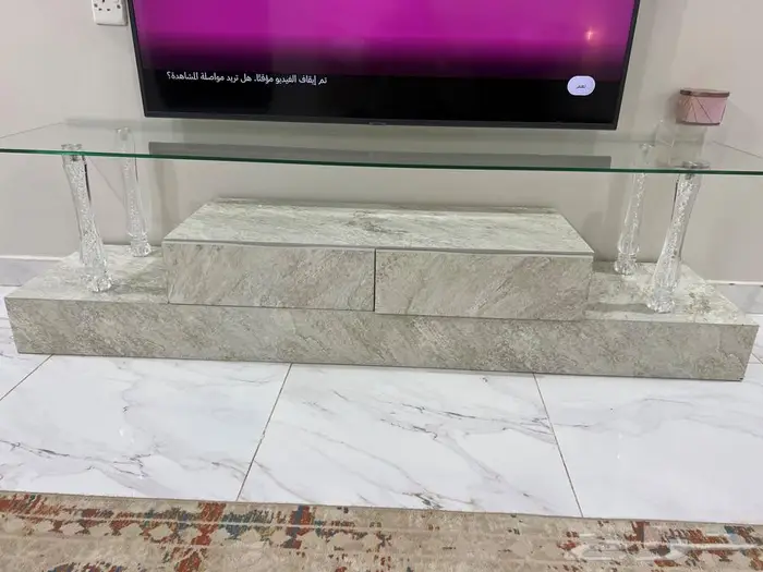طاولة تلفزيون .. رخام وقزاز 1