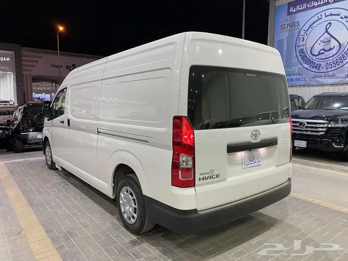 تويوتا باص هايس بضاعة سقف عالي 2025 ديزل ابيض جير عادي سعودي 8
