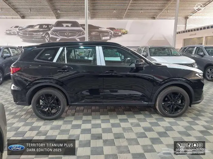 فورد- تريتوري تيتانيوم دارك اديشن 1.8 بنزين - موديل 2025 3