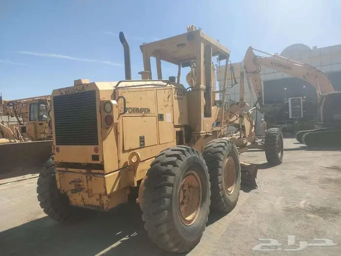 معدات شامبيون 720AII سنه الصنع 1990 للبيع بحاله ممتازه 5