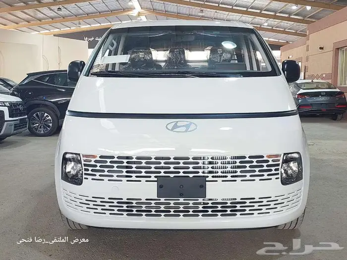 هيونداي ستاريا 2026 _ ( ركاب _ بضاعة ) _ديزل _ بنزين 8