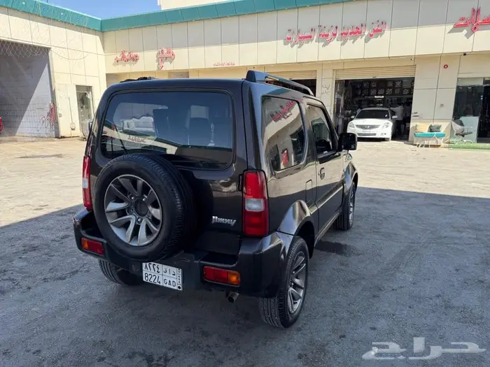 سوزوكي جمني 2015 3