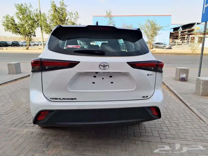 تويوتا هايلاندر GLE بلاك اديشن 2025 3