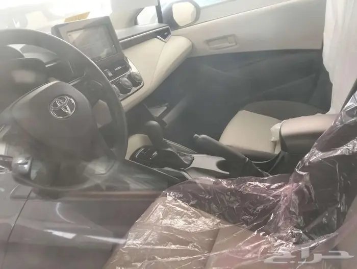 تويوتا كورولا XLI 2.0 طيس بنزين 2025 4