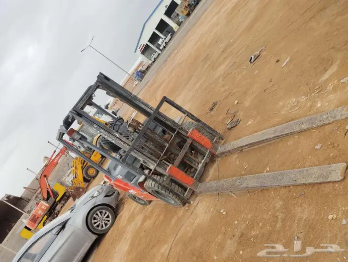 رافعات شوكية للايجار شهري يومي لجميع انحاء المملكة 3