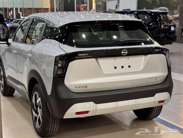 نيسان كيكس الشكل الجديدsمكينه 2.0 موديل 2025 كاش وتقسيط 1