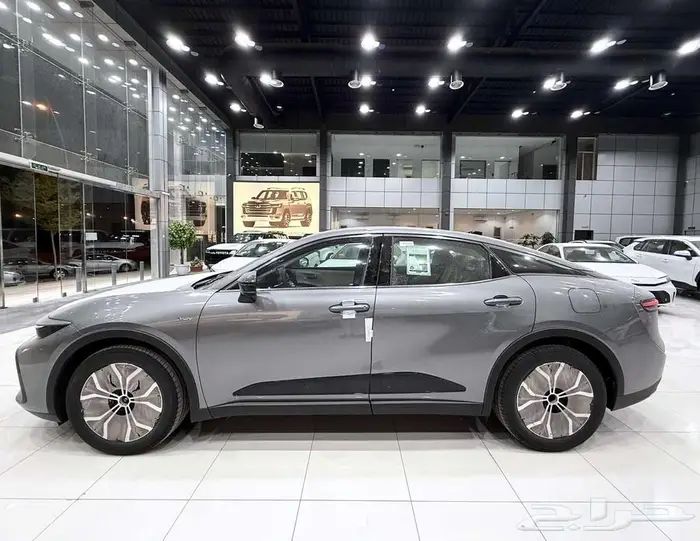 تويوتا كراون ( بريستيج ) موديل 2026 أقل الأسعار 4