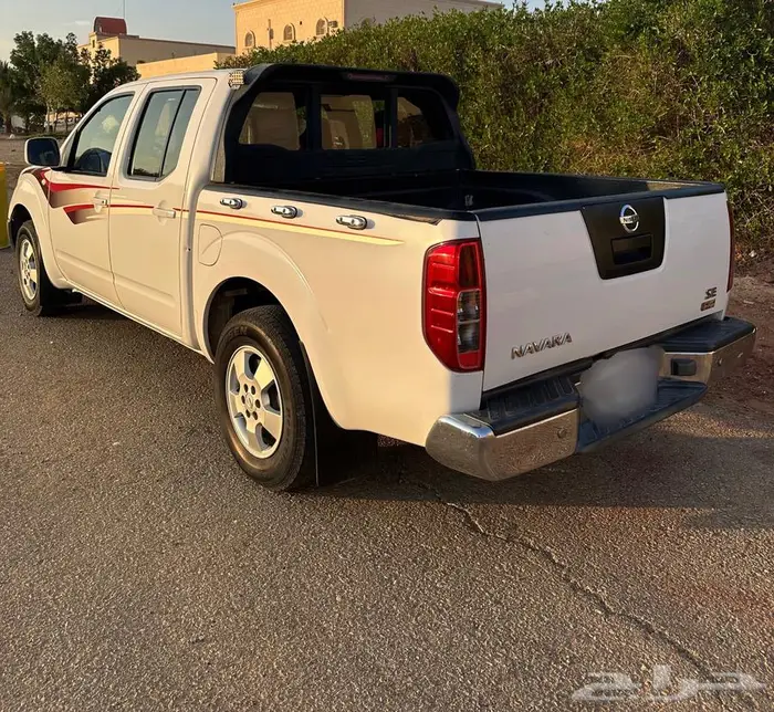 نيسان نافارا 2012 4