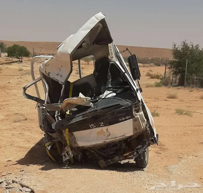 ايسوزو مصدومه للبيع تشليح 1