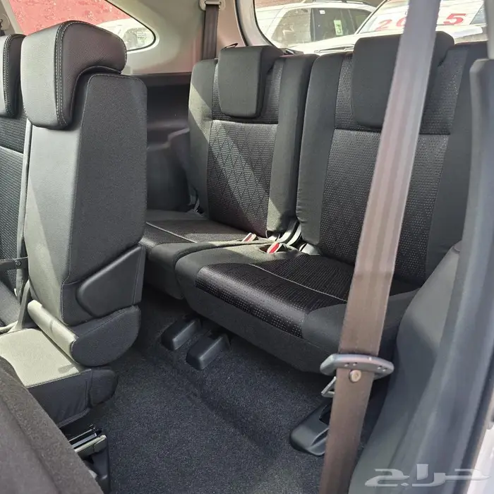 تويوتا فيلوز GLX موديل 2025 الاقل سعرا 6