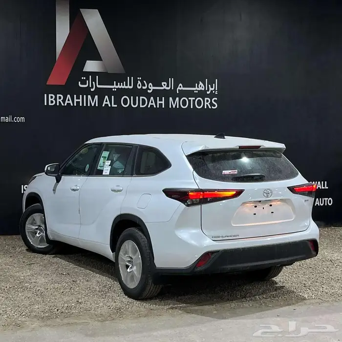 تويوتا هايلاندر 2025 3