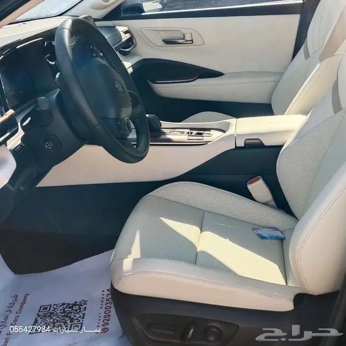 تويوتا كراون بريميوم هايبرد 2025 12