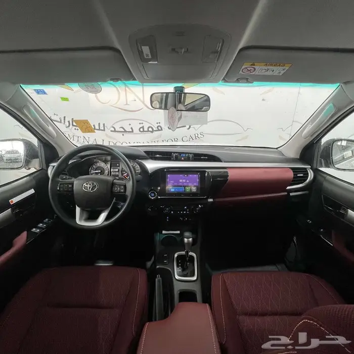 تويوتا هايلوكس SGLX م2.4 دبل ديزل تماتيك 2025 8