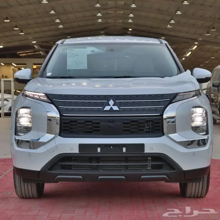 اوتلاندر ستاندر 2025 5 مقاعد بدون دبل 2