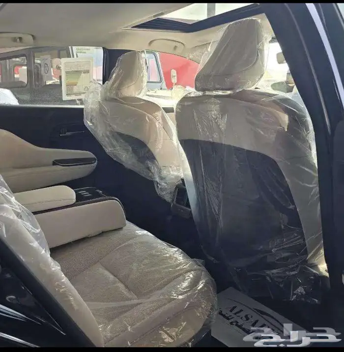 تويوتا كراون 2026 بريميوم ابيض 19