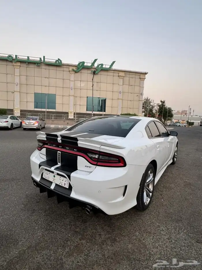 تشارجر 2022 GT ممشى قليل 8