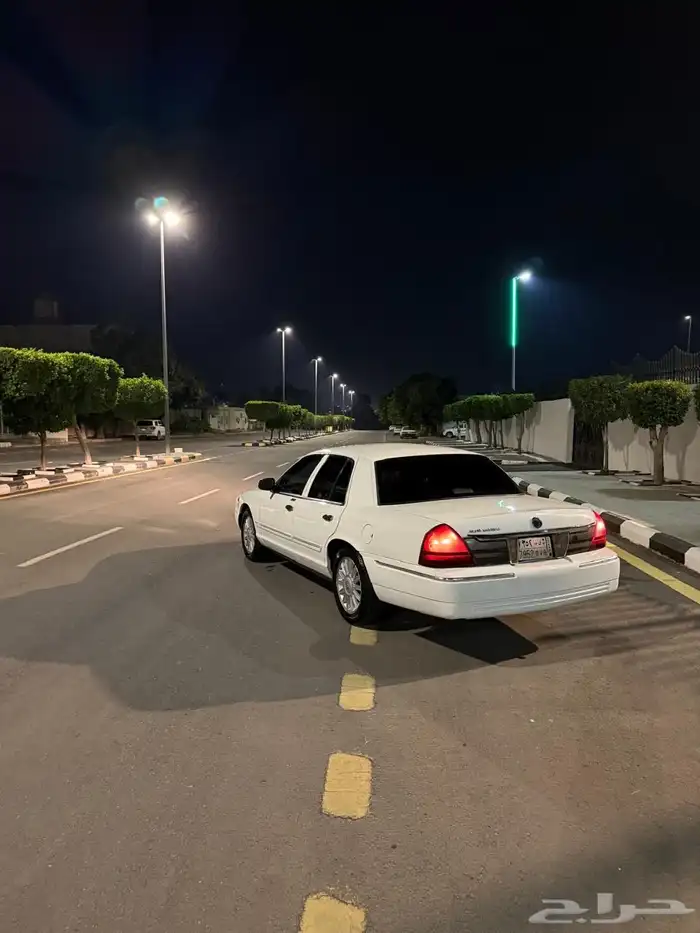 فورد ماركيز 2011 3