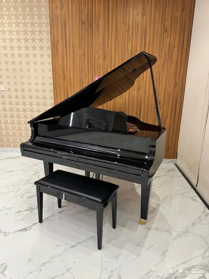 الالات موسيقية 3 بيانو ماركة ياماها ودارمز 0