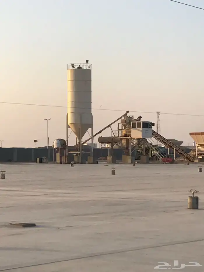 مصنع للبيع كامل معدات بحاله جيده   للتواصل 1