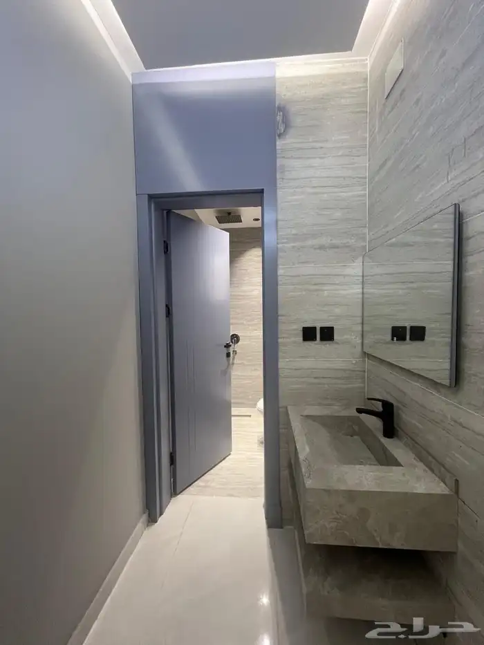 فلل فاخرة للبيع بحي الروضة ابو عريش 13