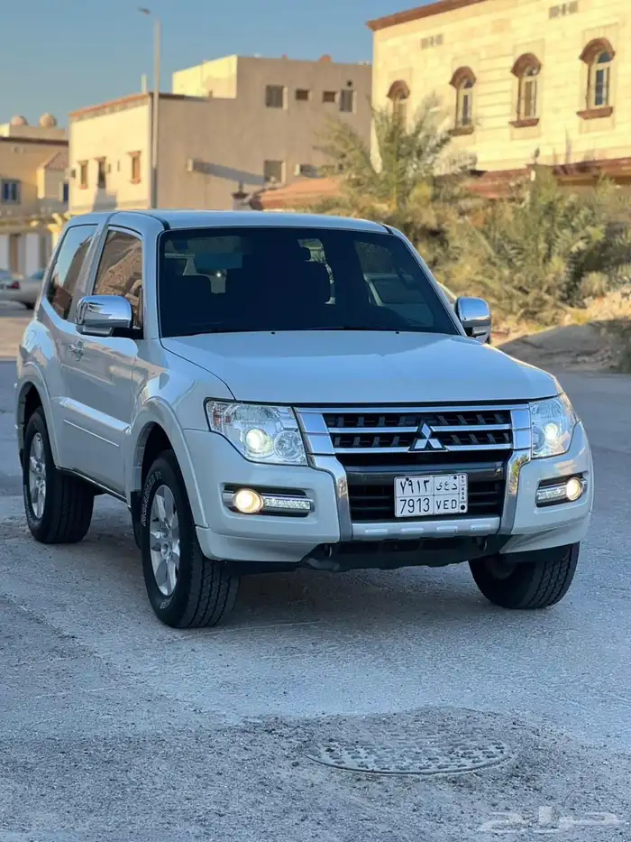 باجيرو ربع 2020 3.8 V6 مخزن شيخ 3