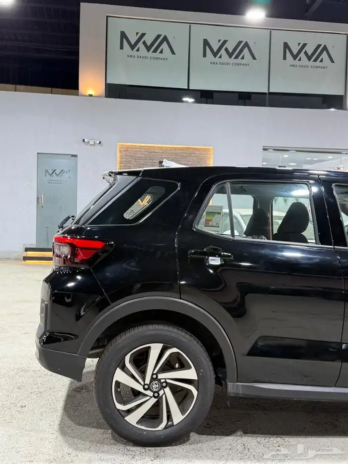 تويوتا رايز عرض لرواتب 3000 ثلاث اقساط مجانيه 5