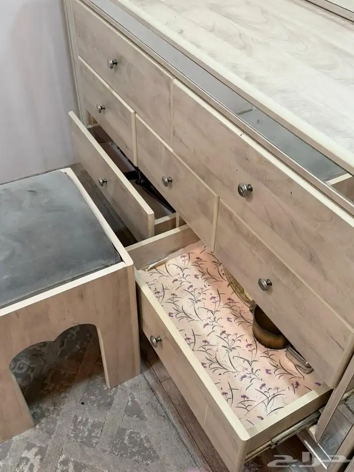 غرفة نوم نظيفه 6