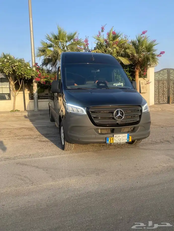 مرسيدس بنز سبرينتر 2025 5