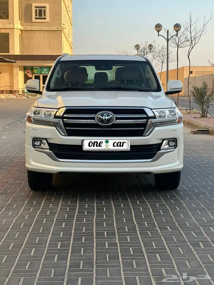 للبيع جيب VXS فل كامل 2020 بريمي بشهادة المنشاء 6