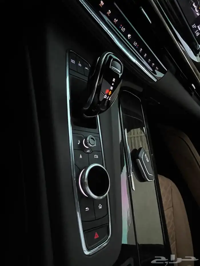 كاديلاك اسكاليد 40