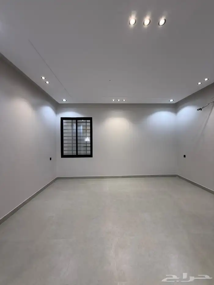 للبيع روف دور علوى وملحق بسعر ممتاز 650 الف 24